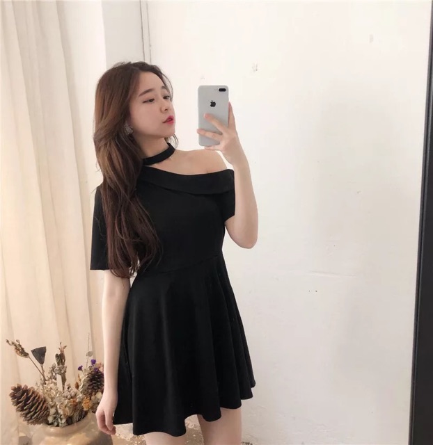 Váy đầm ulzzang lệch vai choker
