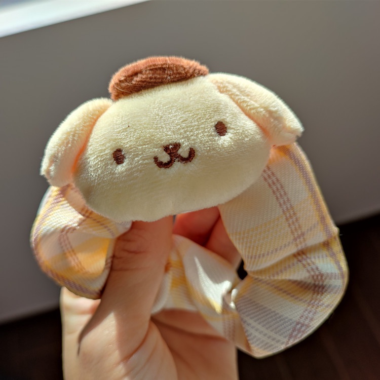 Cột tóc scrunchies nhân vật Sanrio nhồi bông Mua Tất (muatatshop)