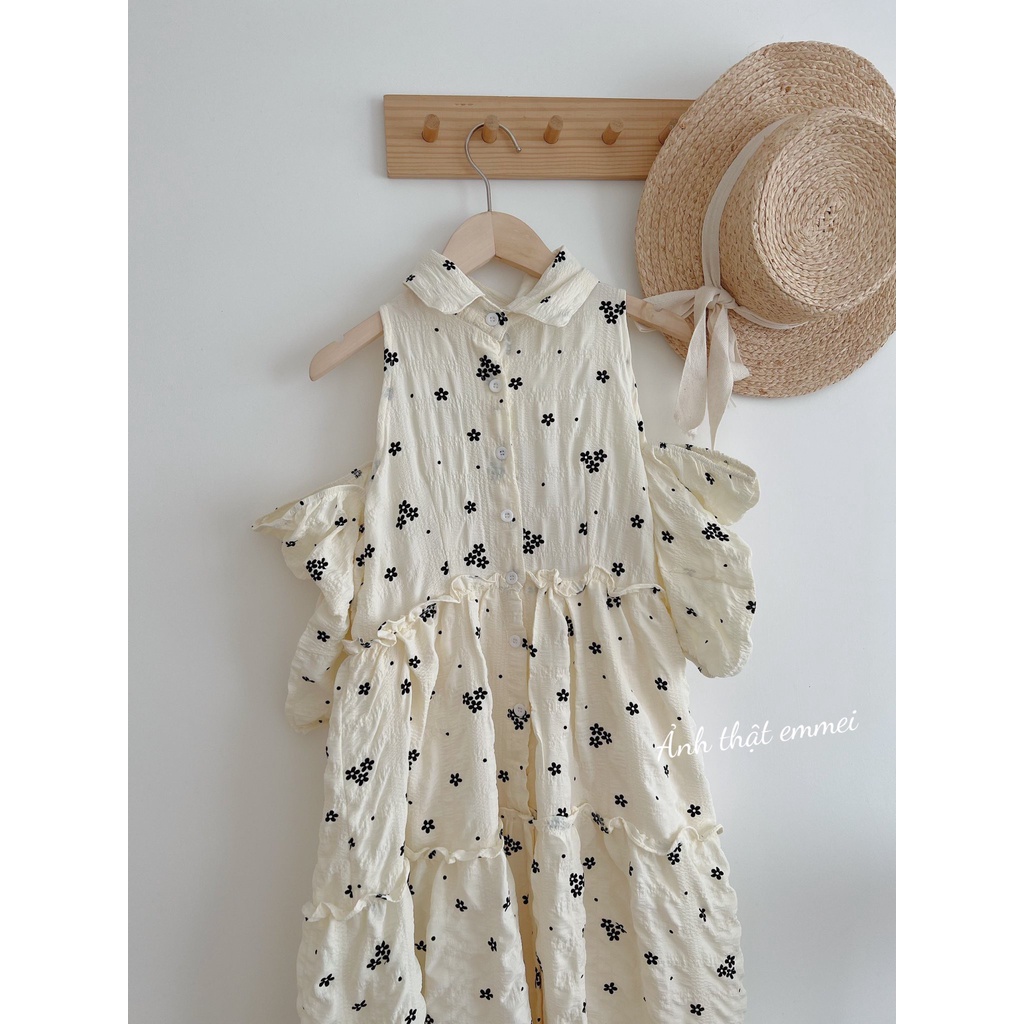 Đầm babydoll khoét vai dáng dài hoa đen nhỏ dễ thương Emmei - v165