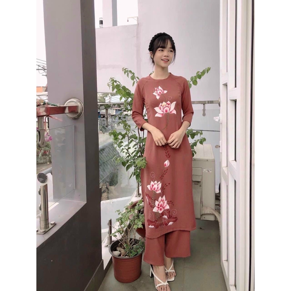 ÁO DÀI CHẤT LIỆU VẢI ĐŨI CO GIÃN KIỂU DÁNG ĐẸP THÊU HOA SEN