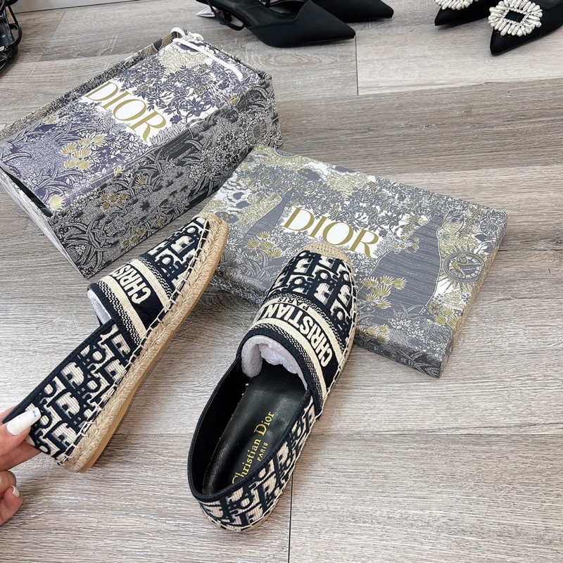 Giày lười slipon đế cói thêu siêu xinh