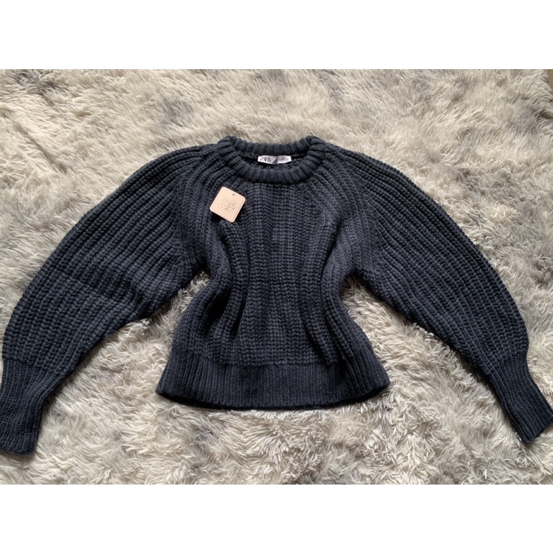 [Hàng 2hand kèm ảnh thật] Áo len form vừa dày dặn đáng yêu nhiều mẫu | BigBuy360 - bigbuy360.vn
