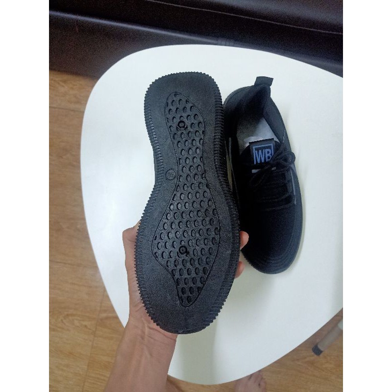 GIÀY THỂ THAO NAM