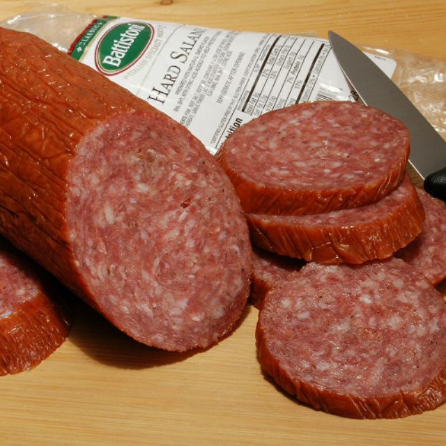 1 Cây Xúc Xích Salami Cây 300gr của Nga