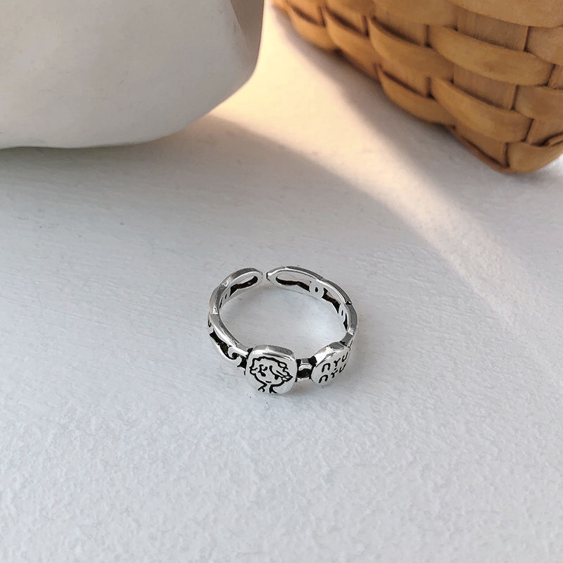 Nhẫn thiết kế theo phong cách Retro cá tính