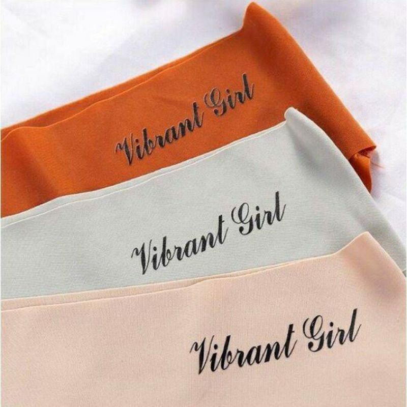 Quần lot su Vibrant Girl không đường may chất mát lịm, quần chíp siêu đẹp cho chị em mặc mùa hè.