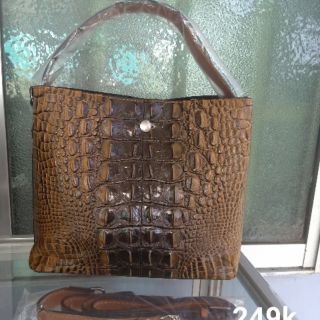 Túi vân da cá sấu đẹp