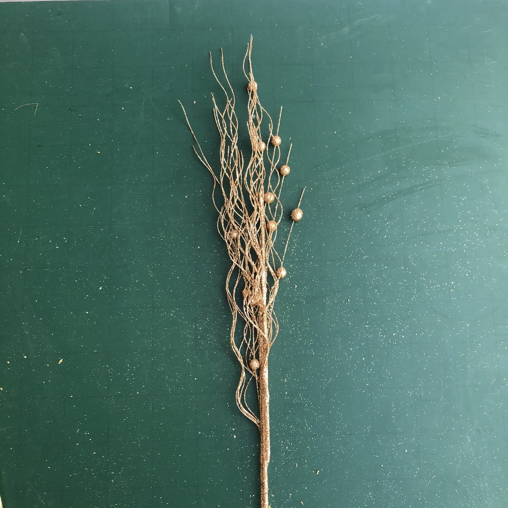 Cành quả phủ nhũ kim tuyến lấp lánh trang trí lọ hoa, làm oản, vòng nguyệt quế giáng sinh, gắn cây thông Noel