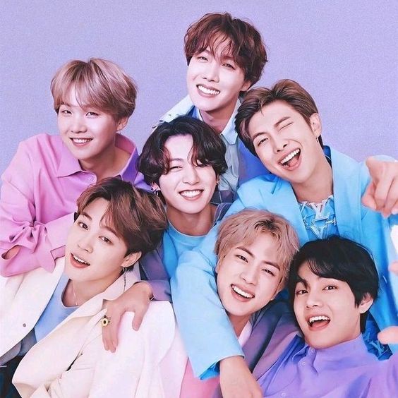 Tranh đính đá BTS tự làm, quà lưu niệm postcard poster BTS