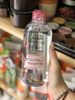 Nước tẩy trang Garnier Skin Active