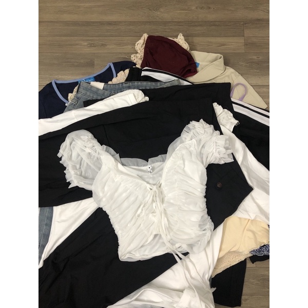 Áo croptop ulzzang dây rút( CÓ SẴN)