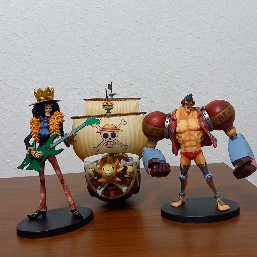 Mô hình One Piece chính hãng - Team Mũ Rơm sau Time Skip ver DXF
