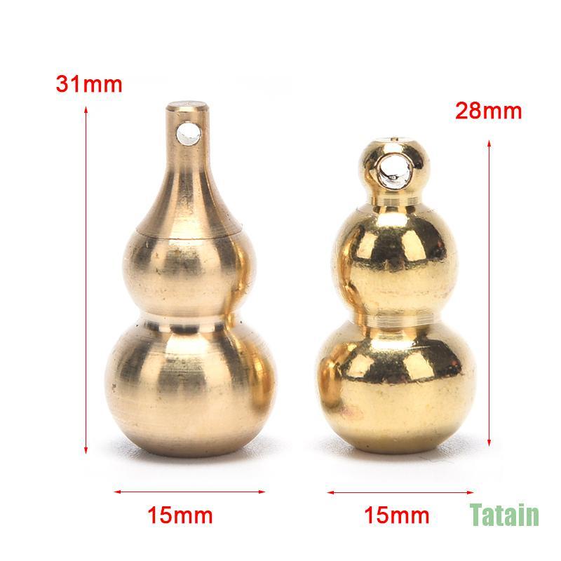 Bình hồ lô nhỏ bằng đồng phong cách Trung Hoa