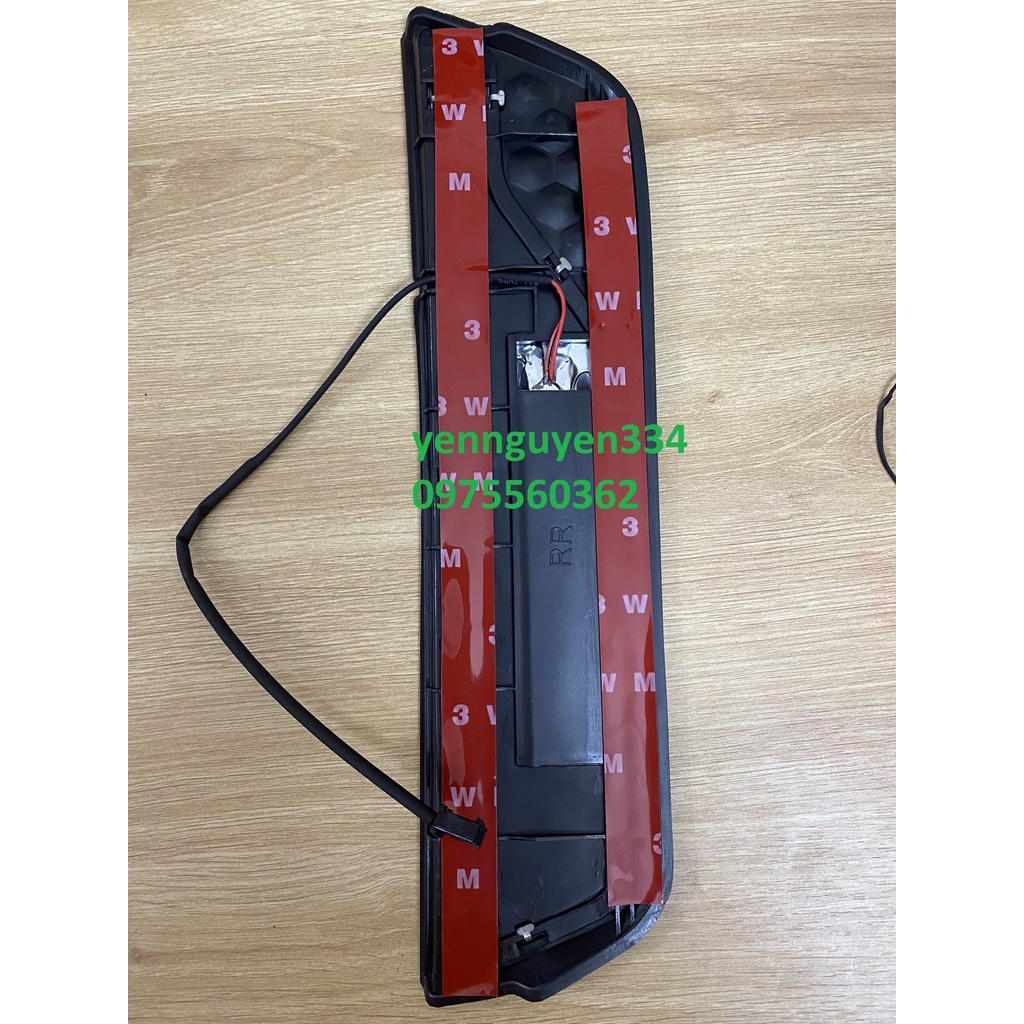 Nẹp bước chân có đèn Honda CRV nhựa thay thế chính hãng