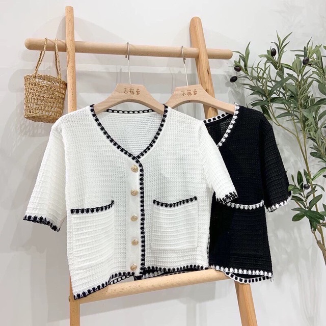 ⛔️CropTop Gân Phối Viền Tay Ngắn🧚