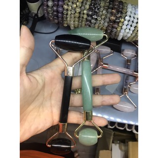 Thanh lăn massage đá thanh tẩy