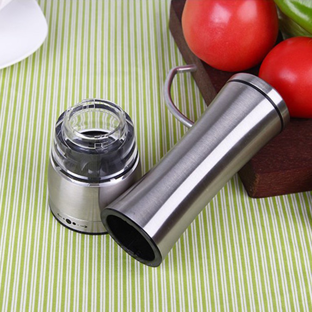Máy xay tiêu bằng inox tiện dụng