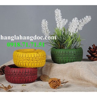 Gạt tàn thuốc hình bánh xe độc đáo, cỡ nhỏ (5x10.5cm)