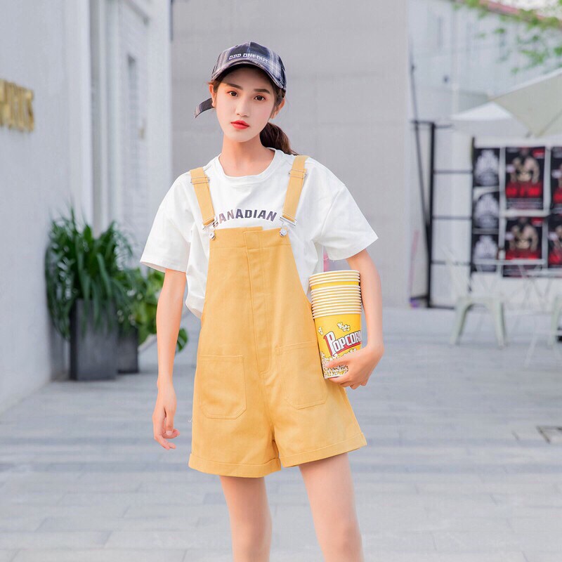 Yếm Jeans đùi ngắn
