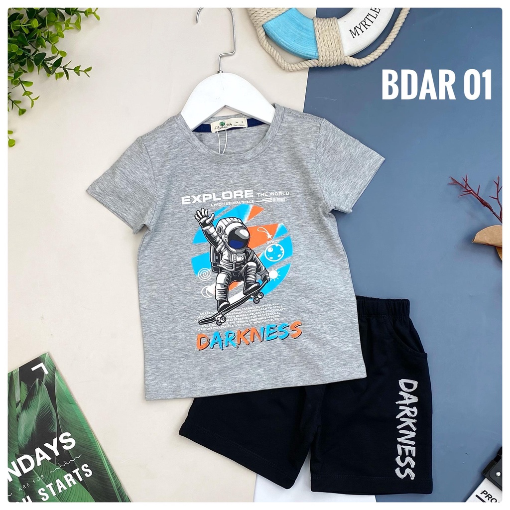 Bộ quần áo LITIBABY, chất cotton, in chữ Dark ness, size nhí 2/10T