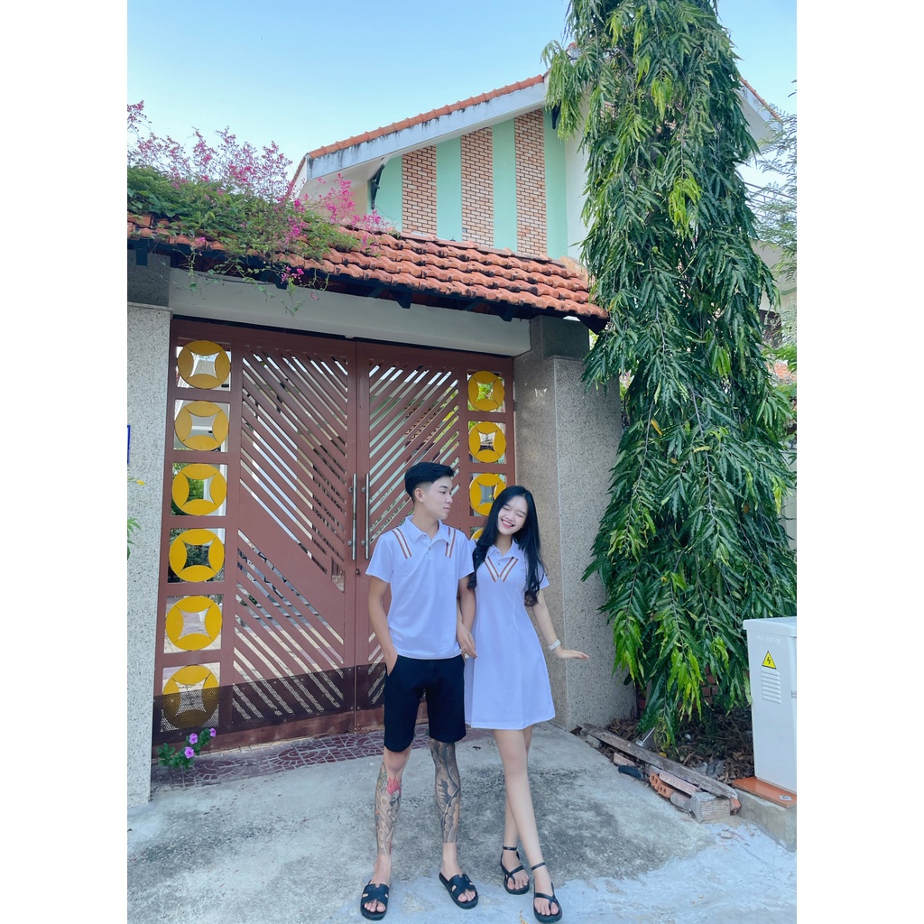 Set Đồ Đôi Trắng Phối Viền Nâu