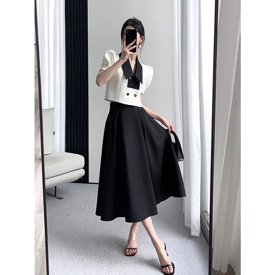V148 - Set váy cổ V
