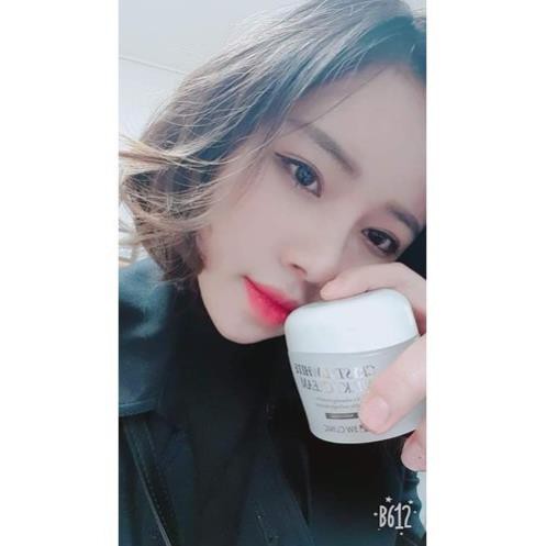 [Rẻ Vô Địch] Kem dưỡng trắng da - Kem dưỡng da 3W Clinic Crystal White Milky Cream 50gr [ Chính Hãng Hàn Quốc]