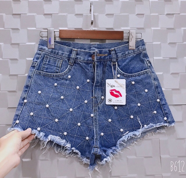 Quần đùi jeans nữ cá tính