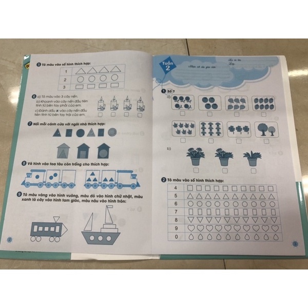 Sách - Phiếu Thực Hành Cuối Tuần Môn Toán 1