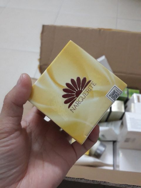 Kem dưỡng chiết xuất hoa Cúc La Mã (15g)