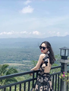 ĐẦM MAXI HOA HỞ LƯNG