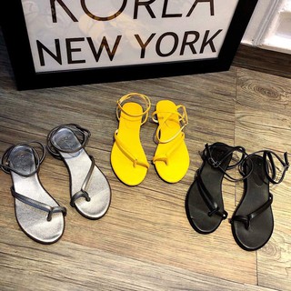 Sandal xỏ ngón bệt