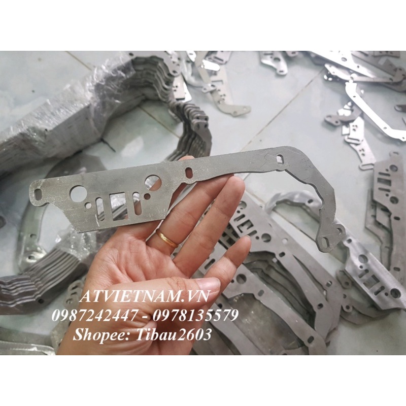 Pat Lé dùng gắn bi cầu LED cho Vario - Gắn 1 bi