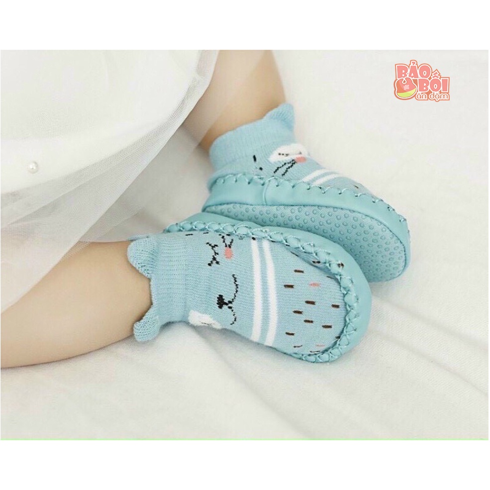 Giày liền tất lông tập đi, chống trơn trượt cho bé