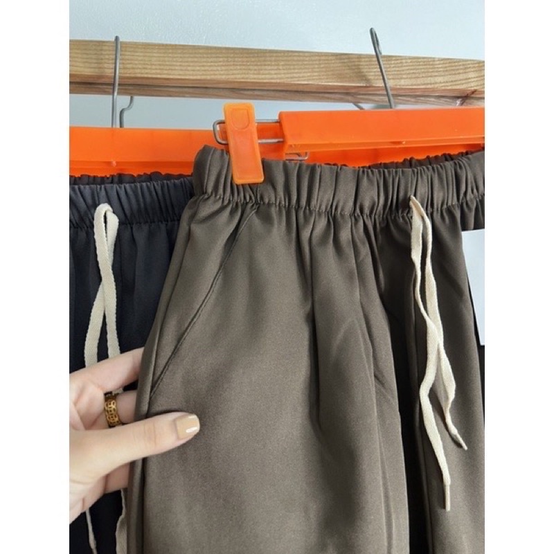 Quần Baggy Ruby Lưng Chun Dây Rút Dáng Đứng