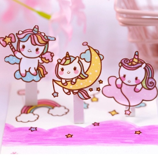 Bộ 50 Miếng Dán Tự Dính Họa Tiết Hoạt Hình Dễ Thương Cho Bé Gái