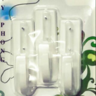 Móc dán tường có đinh nhiều loại