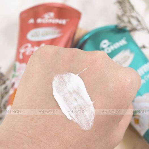 Kem Dưỡng Toàn Thân A Bonne AA Arbutin Perfume Body Cream Hương Nước Hoa SPF30 PA++++ 200ml
