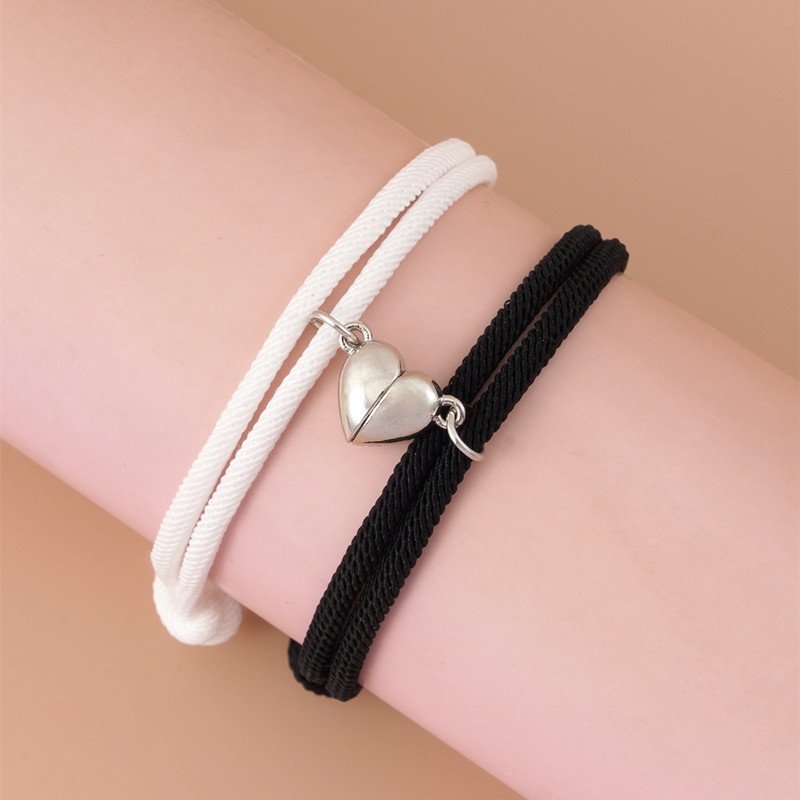 Set 2 Vòng Tay Nữ Mặt Hình Khủng Long 3D Dễ Thương