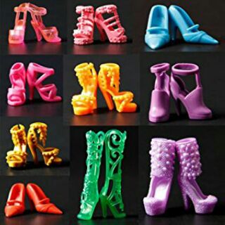 Bộ Phụ Kiện 60 Đôi Giầy Dành Cho Búp Bê