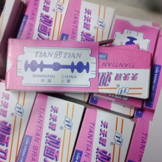 Hộp lưỡi lam Siêu rẻ