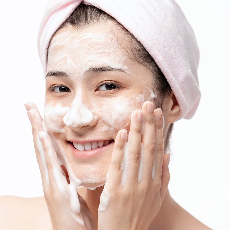 [Hàng mới về] Sữa rửa mặt SENANA dưỡng ẩm làm sạch sâu chống tàn nhang