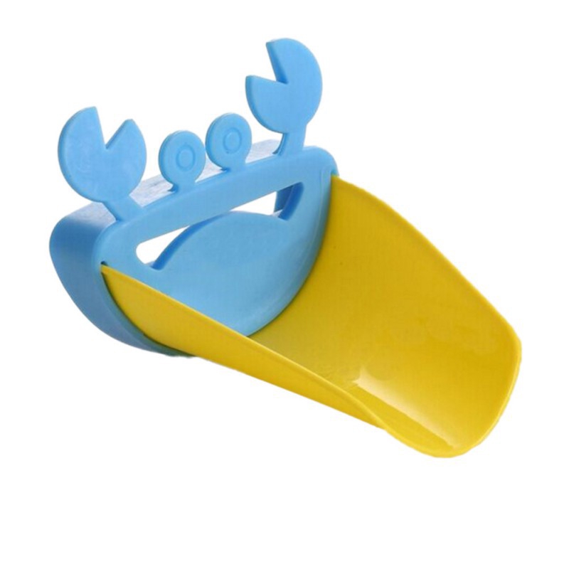 Dụng cụ nối dài vòi nước giúp bé rửa tay thuận tiện hình cua xinh xắn