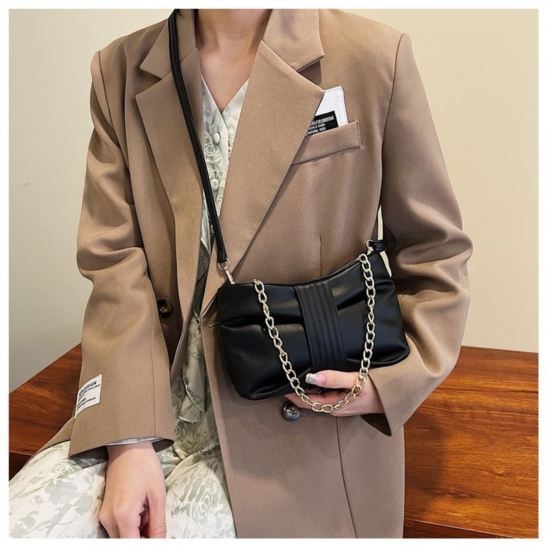 Túi Đeo Chéo Thời Trang Mới Năm 2022 NB00292