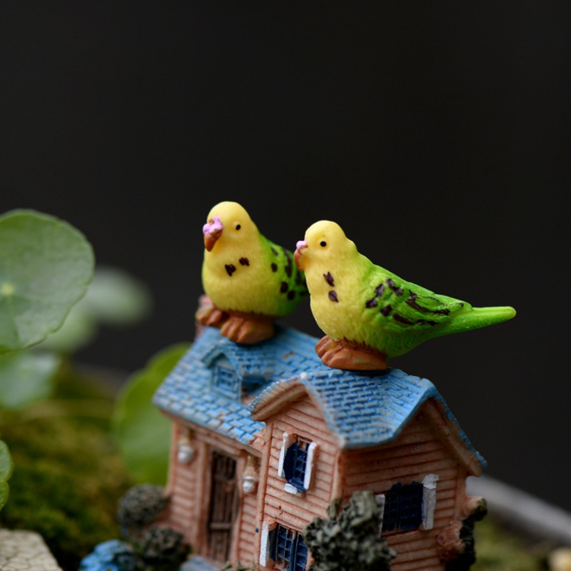 Set 2 mô hình vẹt mini trang trí sân vườn