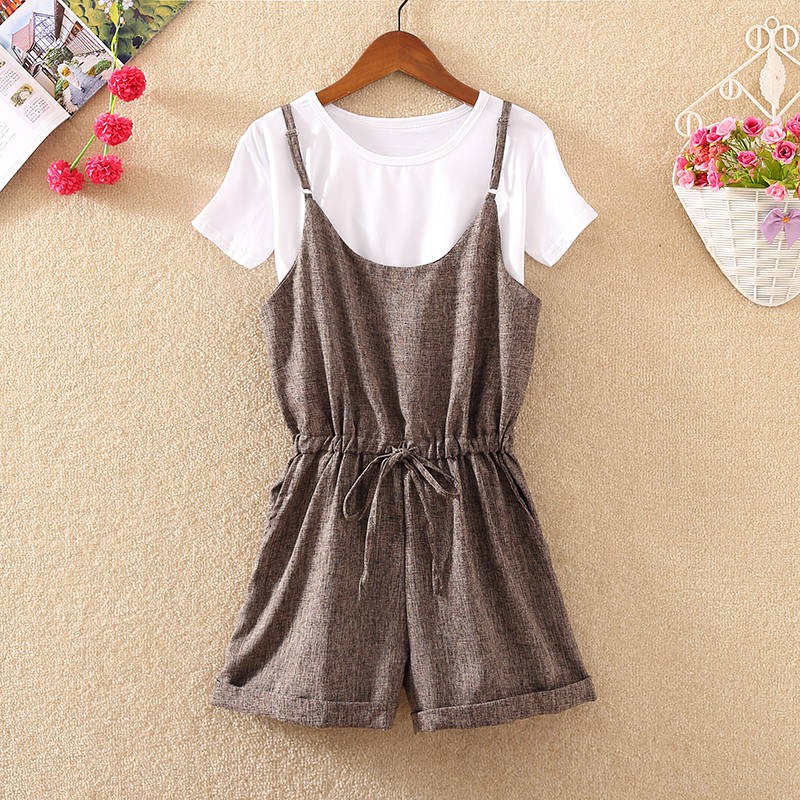 Quần yếm ngắn thiết kế xinh xắn trẻ trung | BigBuy360 - bigbuy360.vn