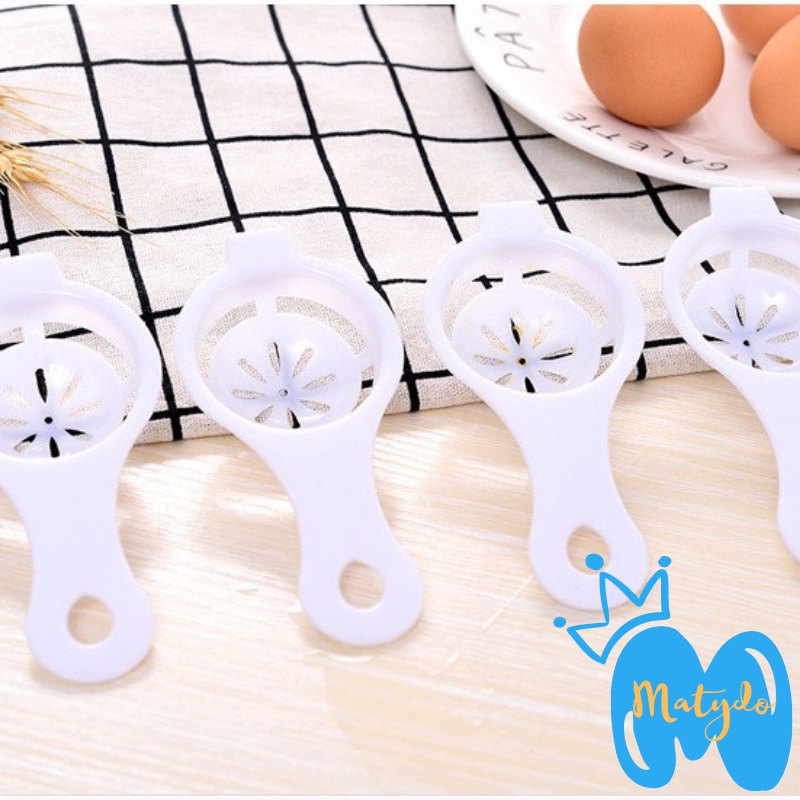 Dụng cụ tách lòng đỏ trứng làm bánh nấu đồ ăn dặm nhỏ gọn cao cấp MATYDO AD005