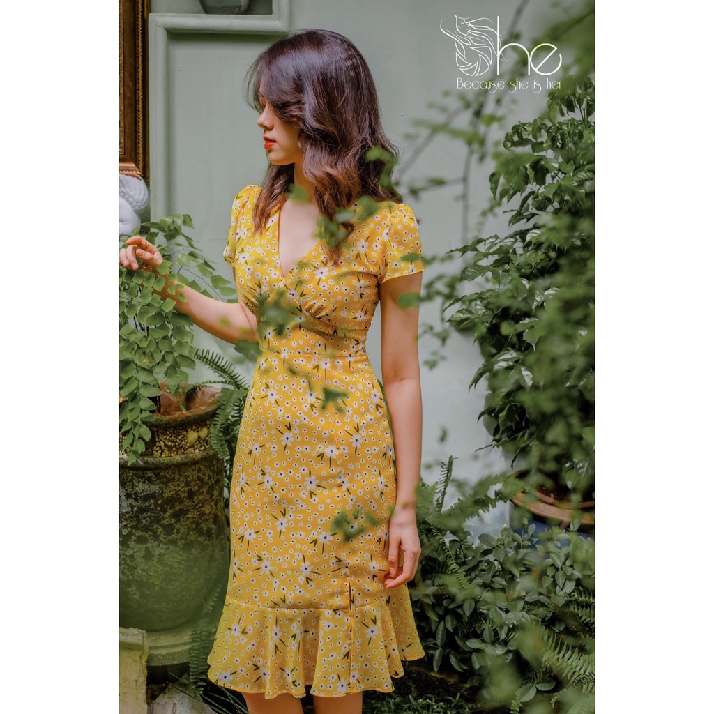 Vie Dress - Đầm body cổ V dáng đuôi cá | SDX95 | | BigBuy360 - bigbuy360.vn