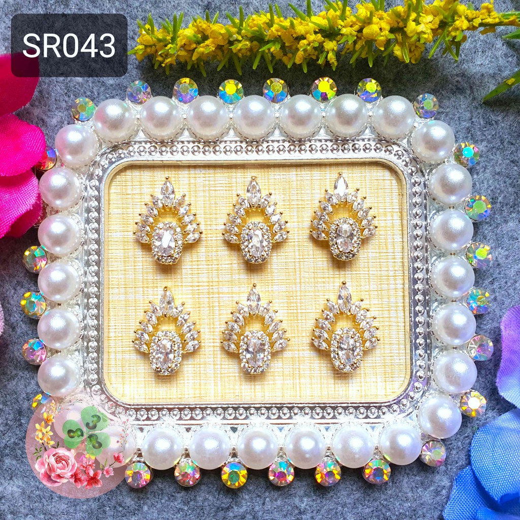 Mã SR043 . Charm kim loại dòng cao cấp đính đá trang trí móng siêu xinh