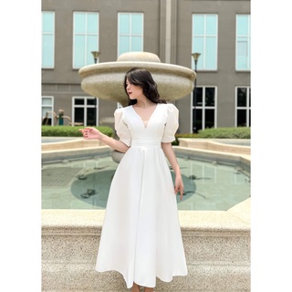 Đầm dạ hội trắng phom lửng tay phồng mới nhất
